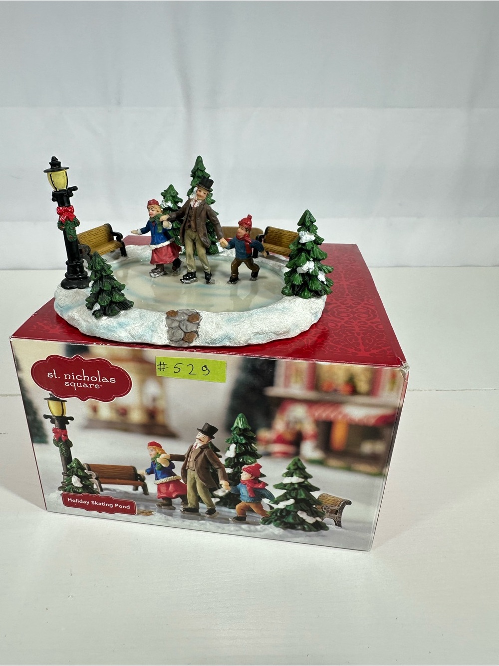 #529 St. Nicholas Square Christmas Town Village "HOLIDAY SKATING POND"